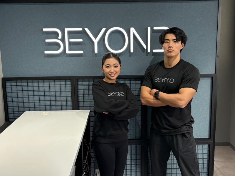 BEYONDのTOP画像