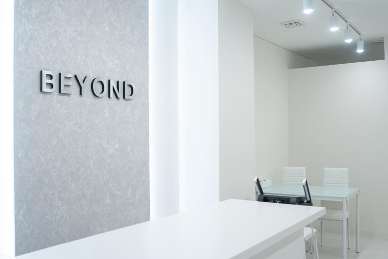 BEYONDのTOP画像